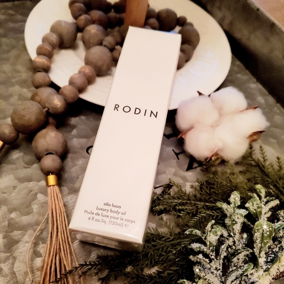 RODIN Luxury Body Facial & Body Oil 4 fl. oz